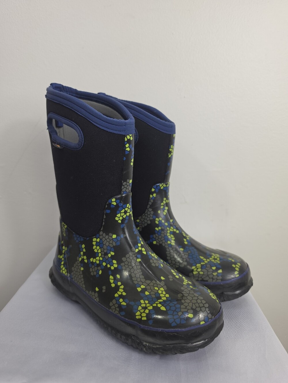 Bogs Kids Navy Rain Boots with Lime & Blue Mosaic